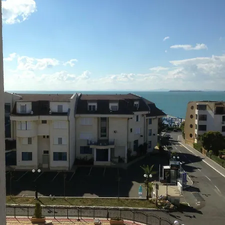 Kвартира с видом на море Daire